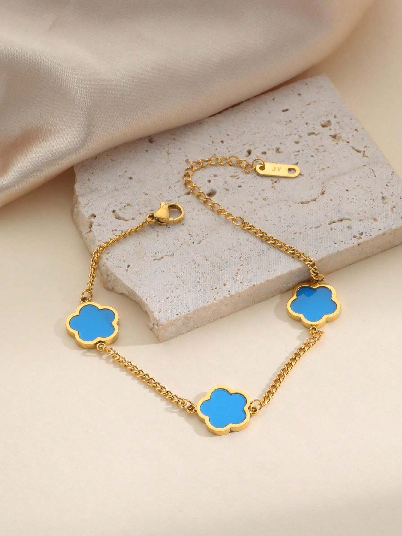 パーソナリティジュエリー ステンレススチールゴールドコーティング 5枚葉の花モチーフ ブレスレット 女性用 多色展開 光沢感あり おしゃれなデザイン フォーマルなシーンや普段でも活躍