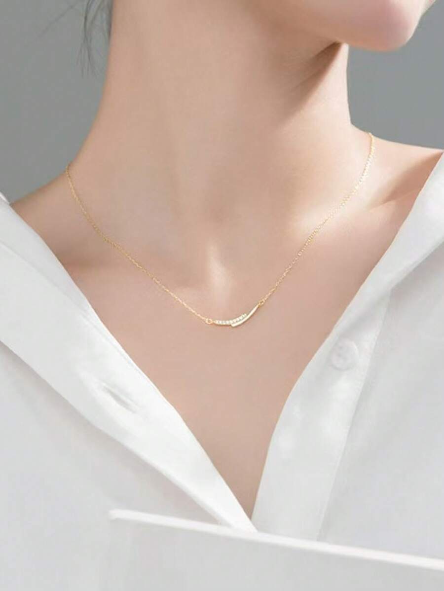 1個 ジルコニアきらきら輝くスマイルネックレス、ミニマリスト、軽量、高級感、ファッショナブル、多用途のジュエリー、女性のお集まり、パーティー、デート、お祭りやギフトに適しています