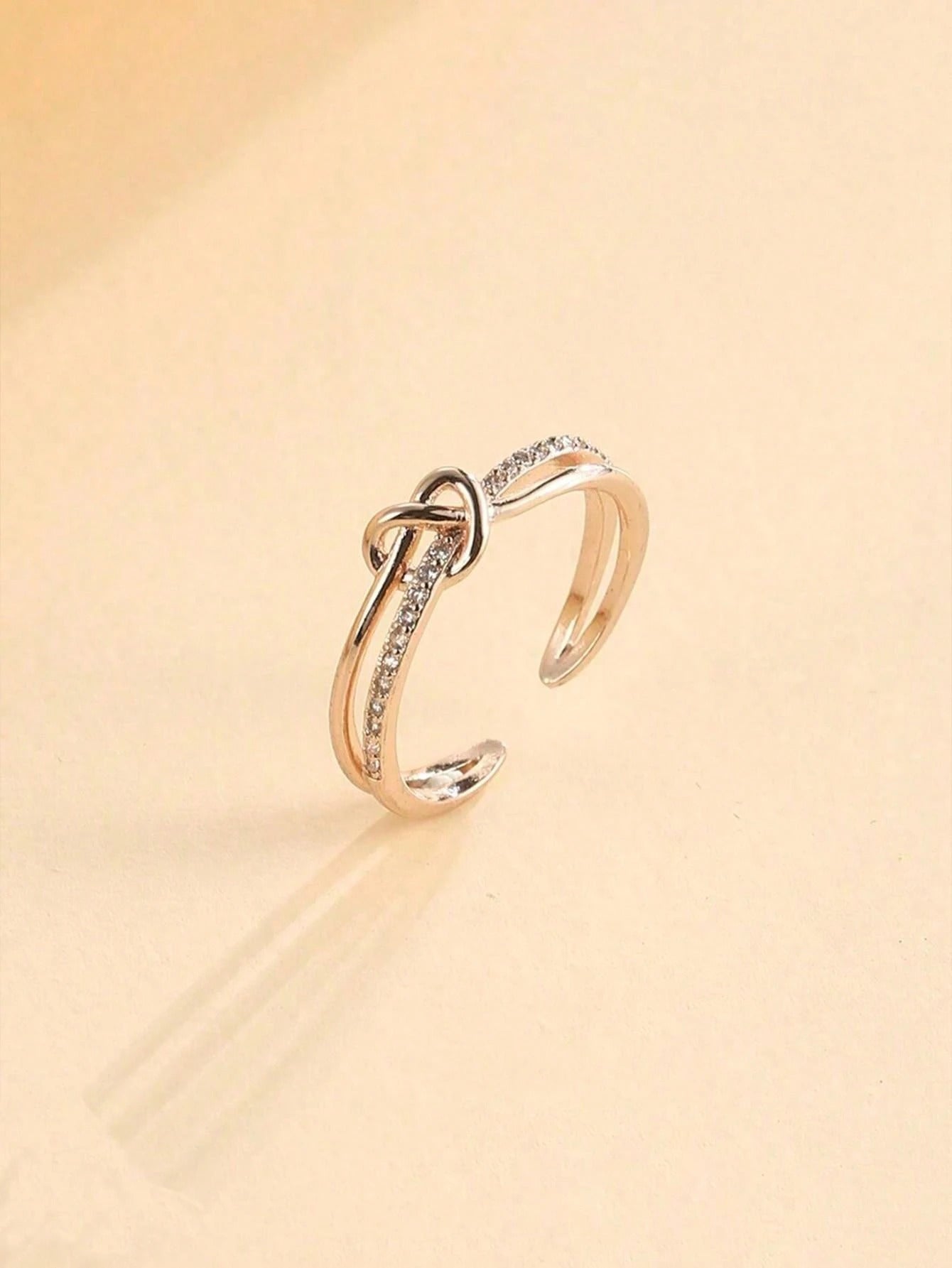 エレガントなクロス デザイン ラインストーン 銅&シルバーカラーのオープンリング、日常、パーティー、集まりに適しています