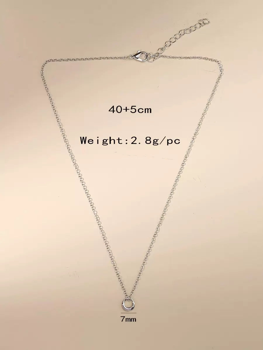 女性用ファッション シンプル 輪 ネックレス ホロー ジオメトリック 1点 普段使いやギフトに最適 ヨーロッパアメリカンスタイル