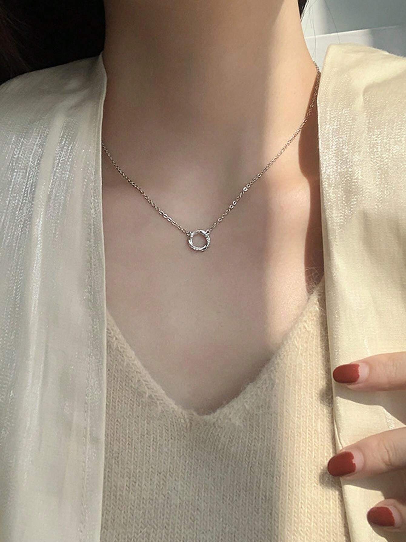 女性用 メビウスサークルペンダントチェーンネックレス 1個 多様なシンプルでおしゃれでエレガントなデザイン