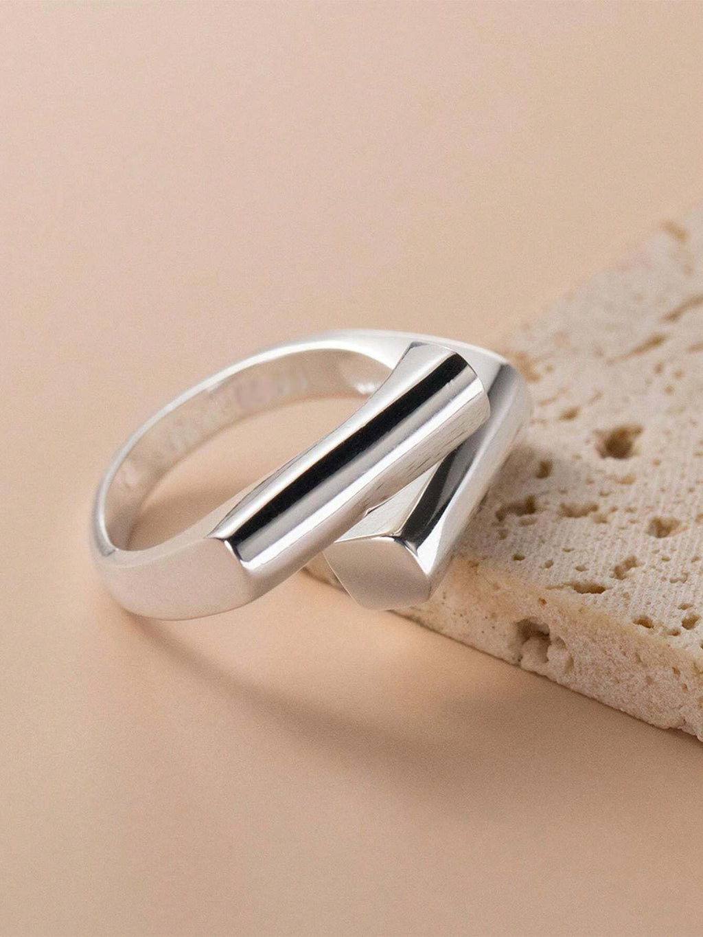 1個 シンプルブロック段差リング レディース カップル用 幾何学 滑らか ファッション パーティージュエリー ギフト