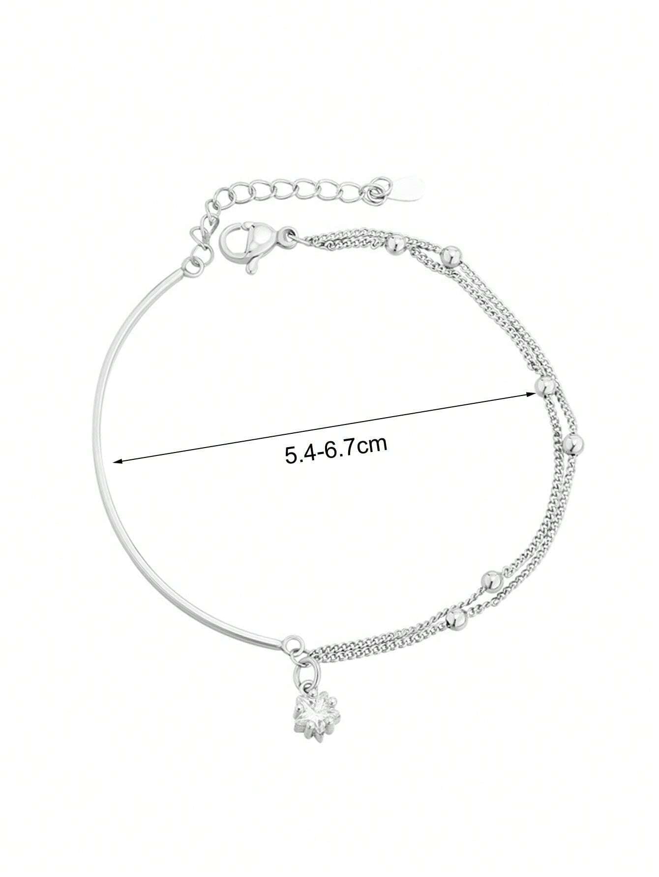 シンプルなハーフチェーンブレスレット デザインにスターが入っていて女性らしさを演出 2層構造