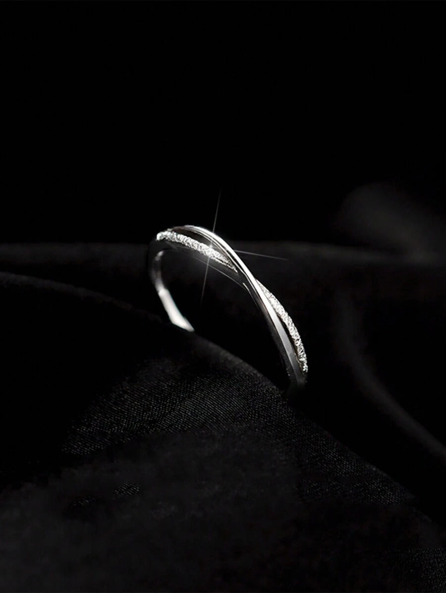 1個 韓国風 シンプルなモビウスリング、女性用 調整可能なインデックス指リング、デザイン性のあるスタッキングインデックス指リング、彼女への贈り物に