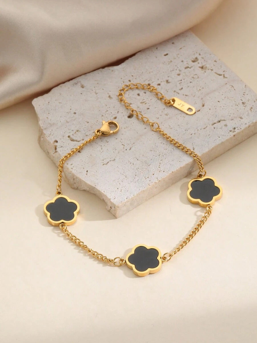 パーソナリティジュエリー ステンレススチールゴールドコーティング 5枚葉の花モチーフ ブレスレット 女性用 多色展開 光沢感あり おしゃれなデザイン フォーマルなシーンや普段でも活躍